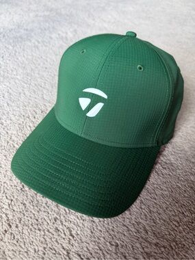 NWOT TaylorMade Golf Hat